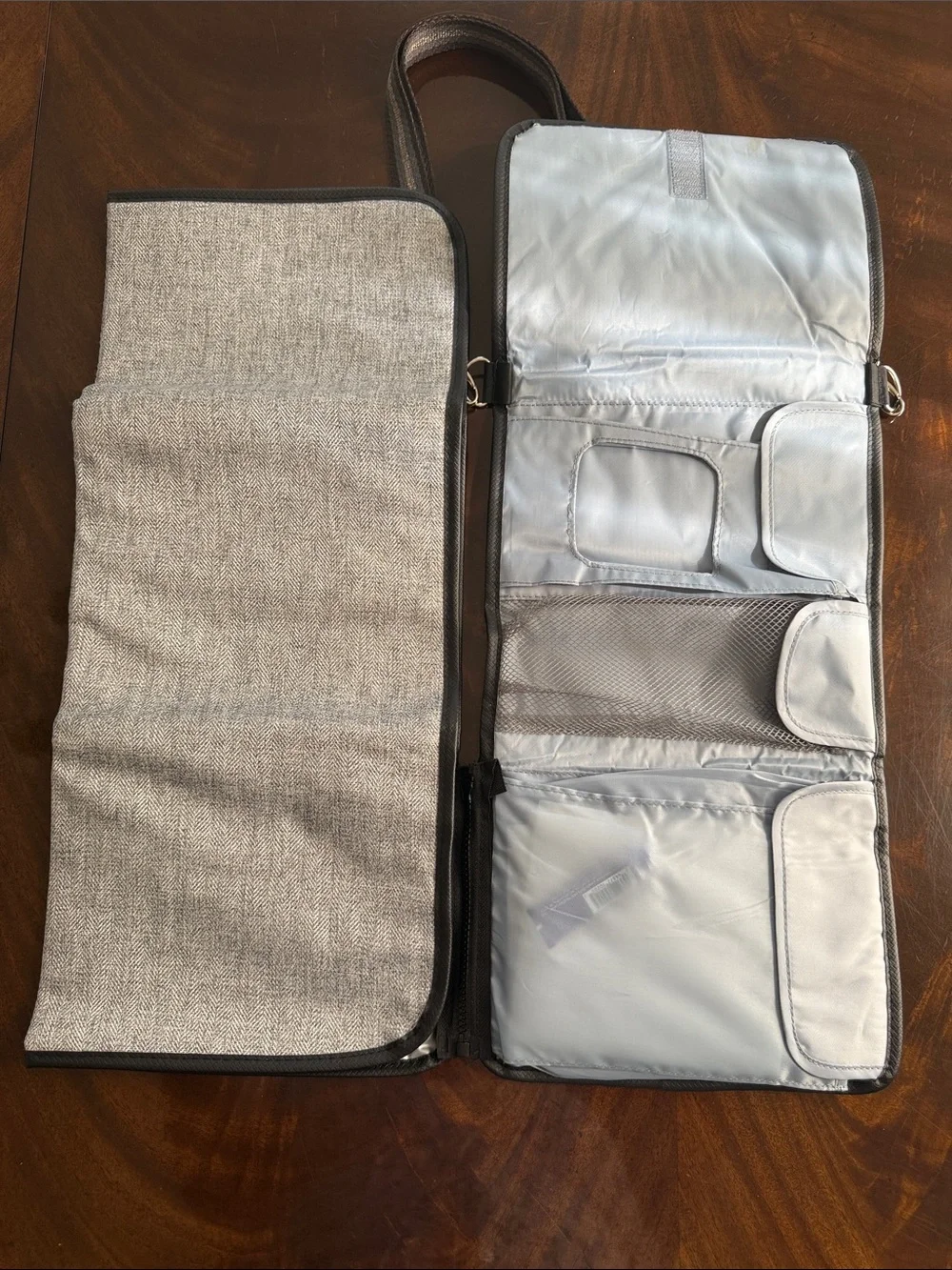 Monbebe Portable Diaper Changing Station